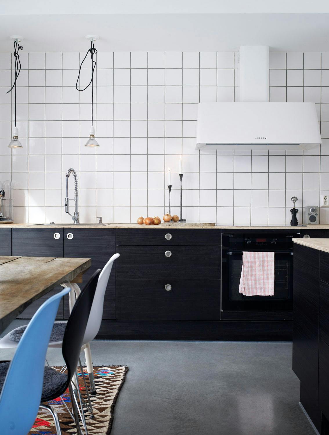 Lett å forvandle med trender Svart kjøkken fra Ikea
